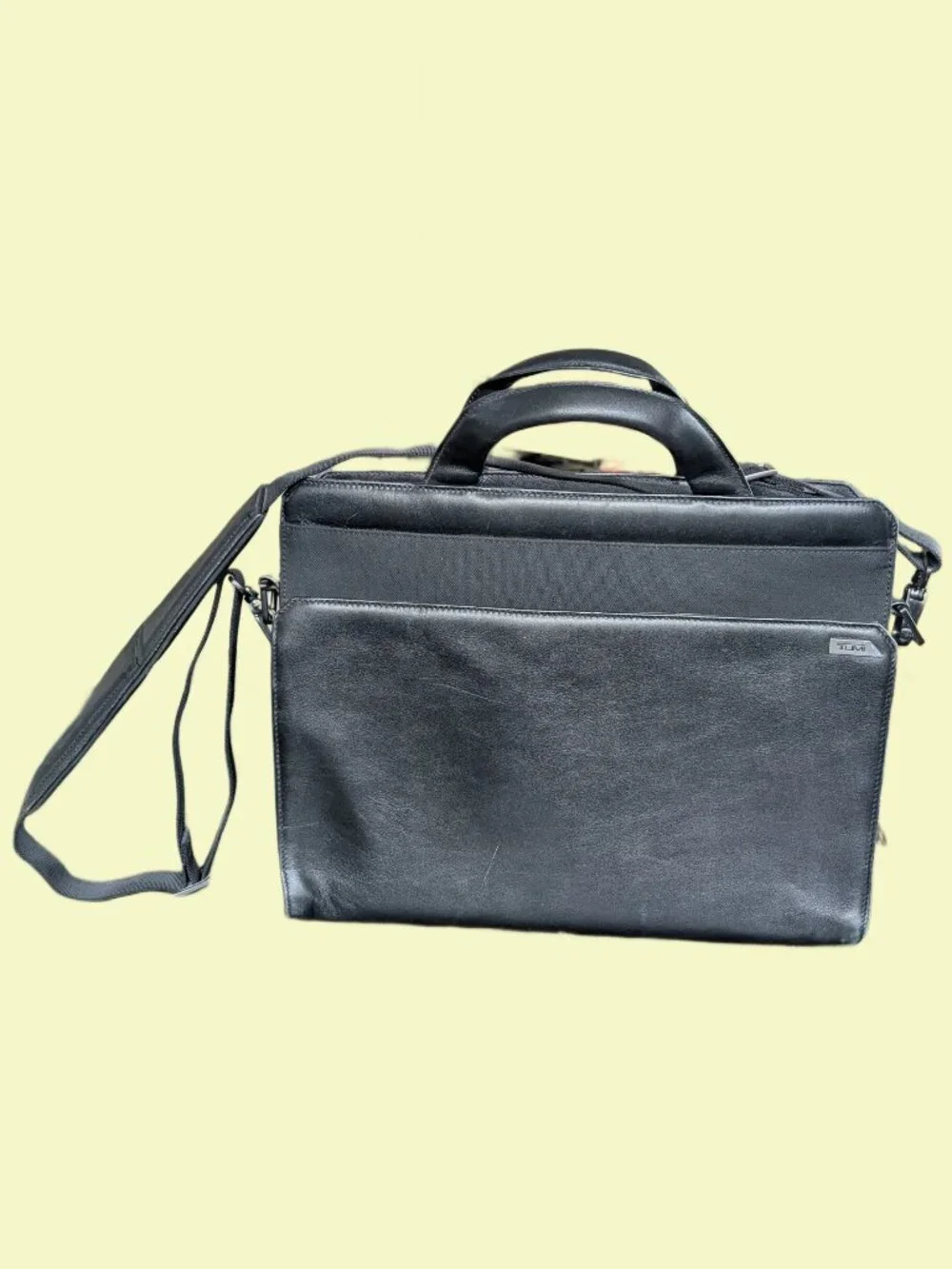 Tumi Leather & Nylon - Vintage Laptop Briefcase - Fits 10